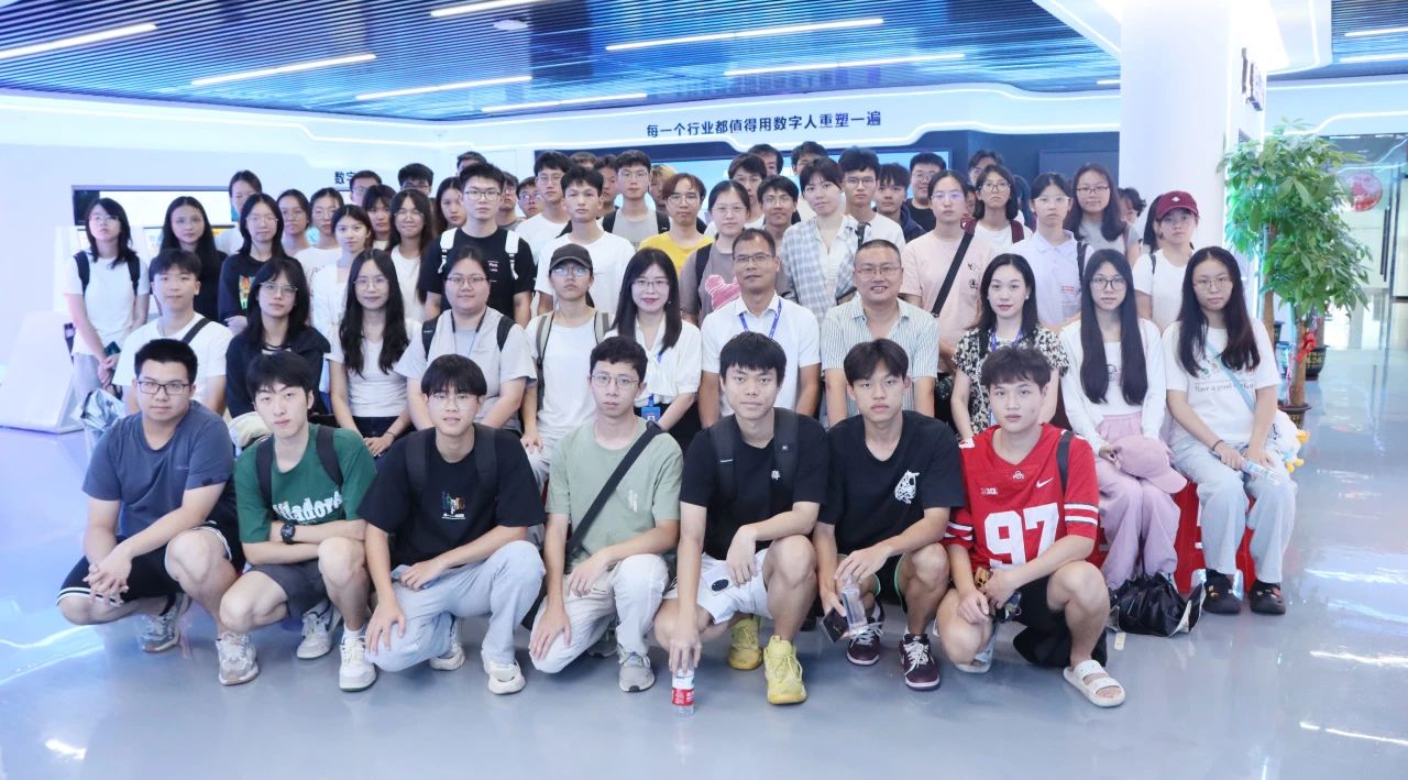 探索未来科技，，，共筑智慧桥梁